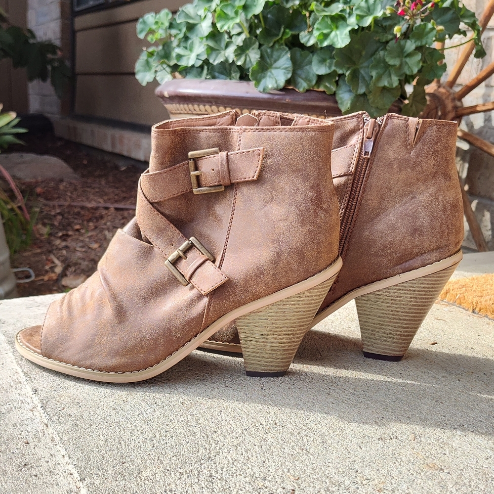 Lane Bryant Women's Open Toe Booties